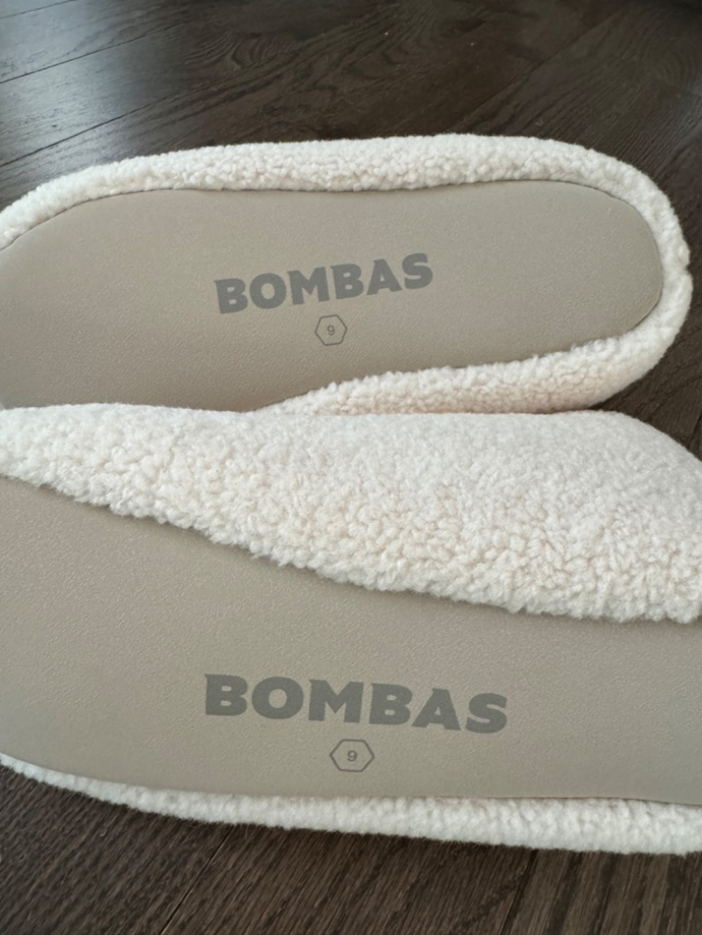Bombas Women's Cabin Bootie Slipper - Picture 2 of 3